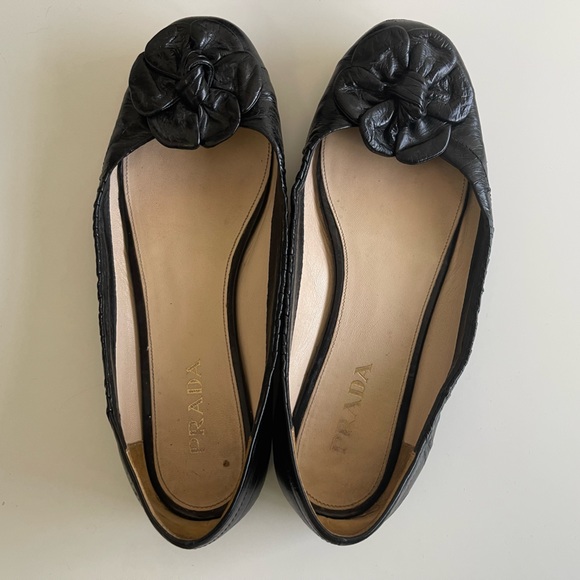 Prada Black Leather Floral Toe Ballet Flats - Picture 1 of 8